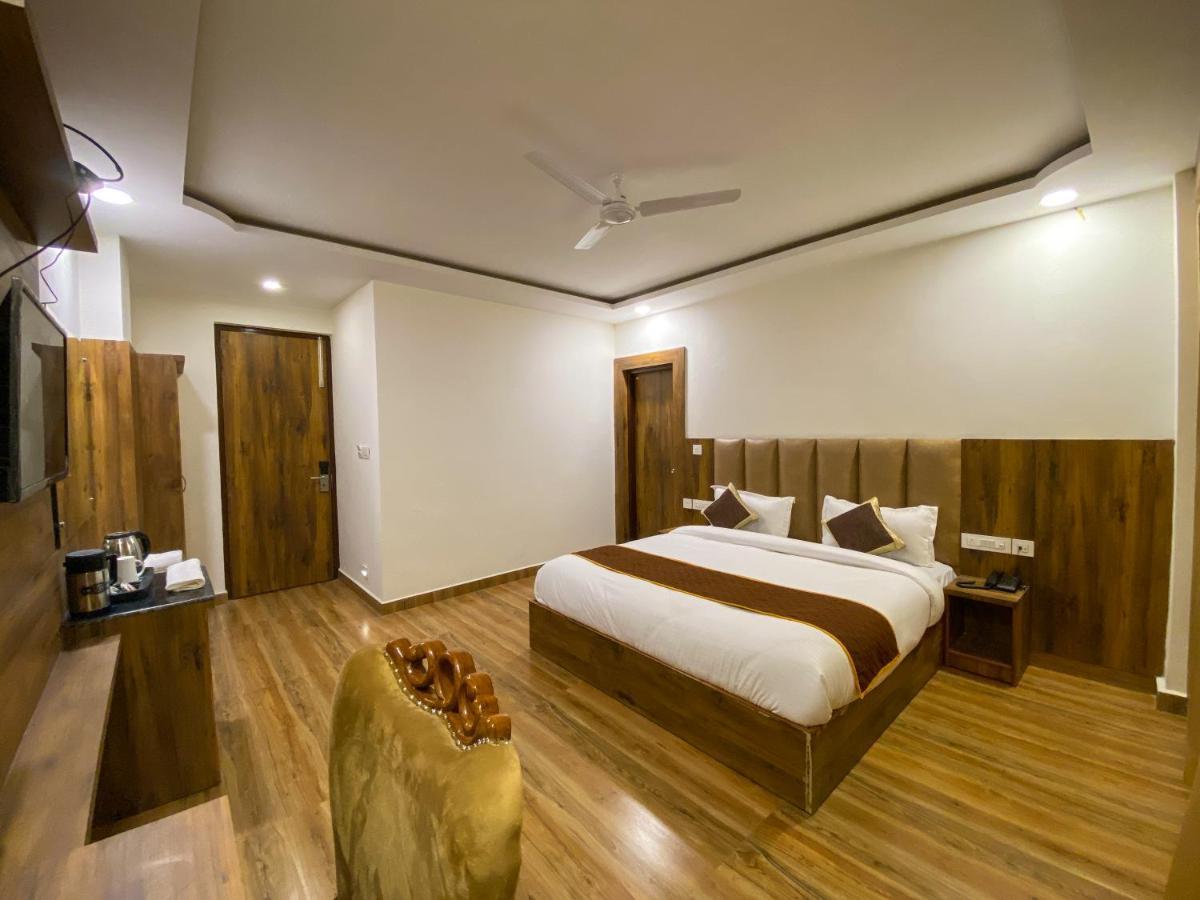 Highsky Resort Дармсала Екстер'єр фото